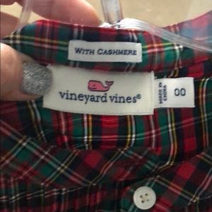 Vineyard Vines Tops - EUC Vineyard Vines Plaid Blouse Vineyard Vines Tops - EUC Vineyard Vines Plaid Blouse